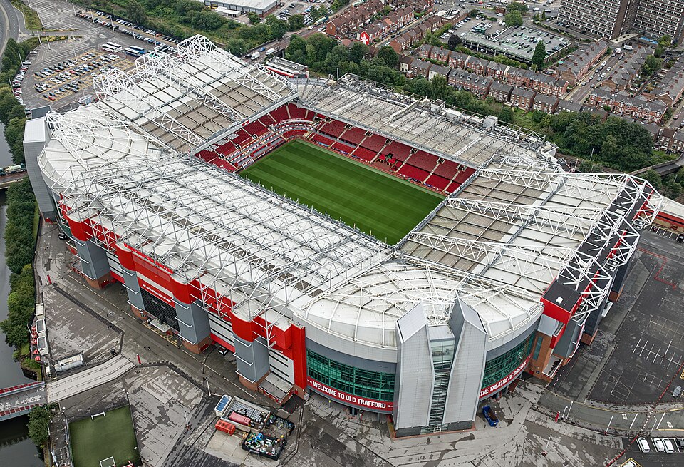 Is It Worth Visiting Old Trafford Before the Rebuild? A Honest Fan's Guide for 2026/27 